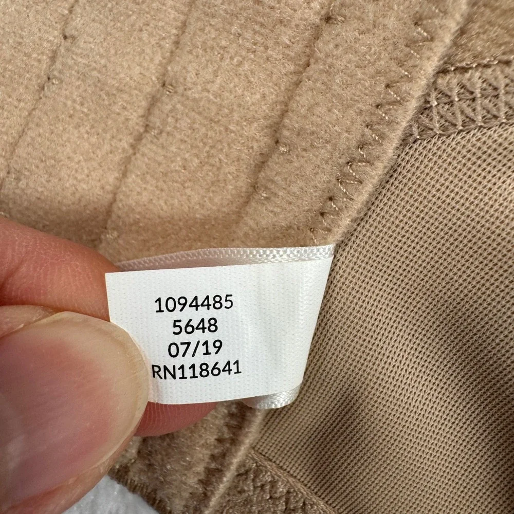 Cacique Simply Wire Free Plunge Bra Women 46DD Beige Wireless Good 1094485-5648 - Picture 7 of 8